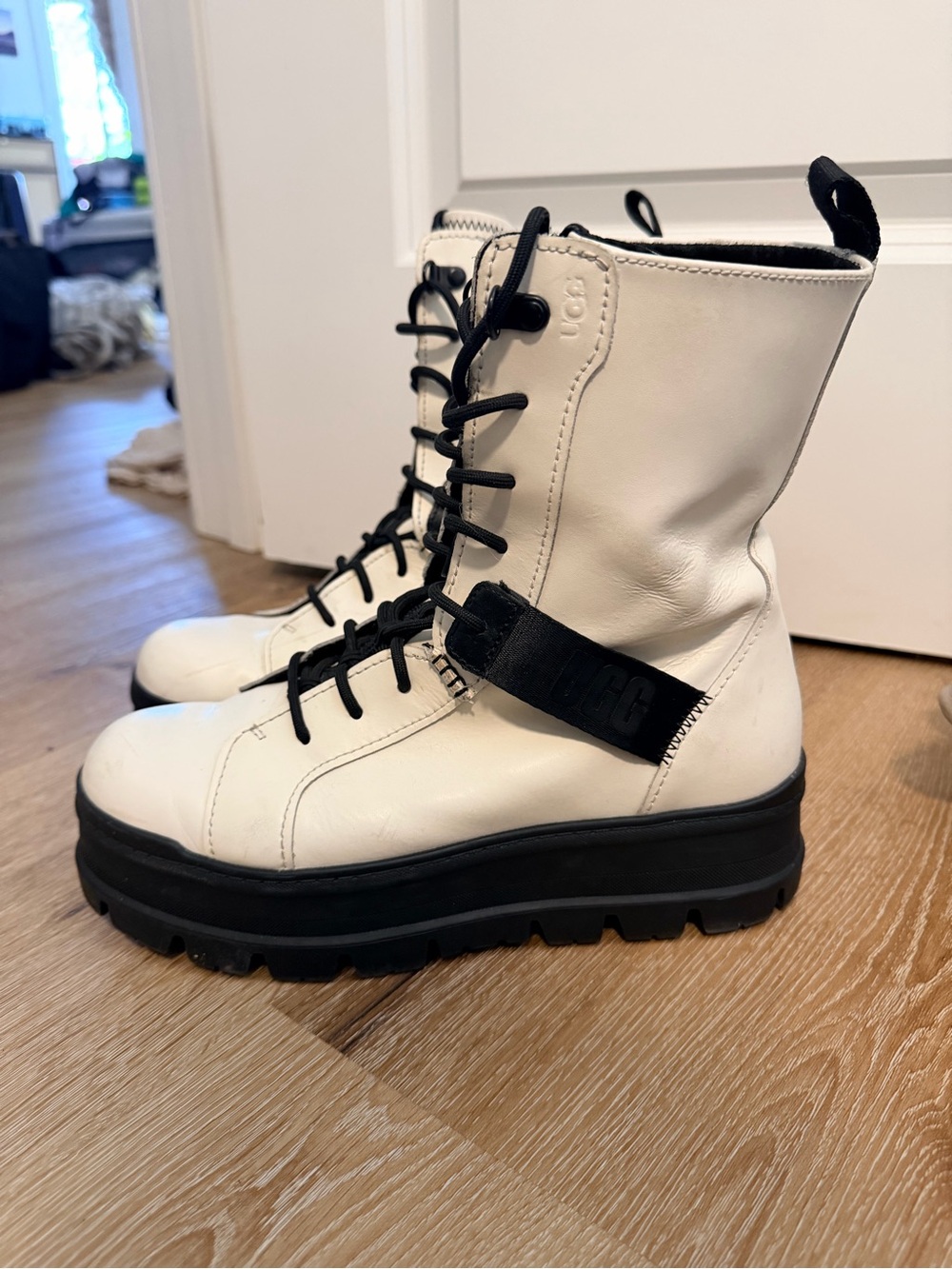 UGG White Leather Platform Lace-Up Combat Boots with Black Sole
